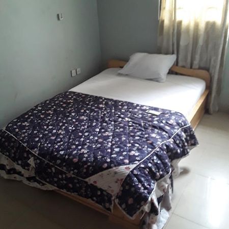 Bizay Hotel Sunyani Exterior photo